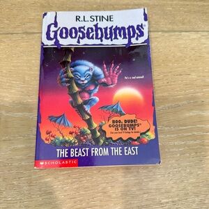 Scholastic Goosebumps ‘The Beast from the East’ Book by R. L. Stine